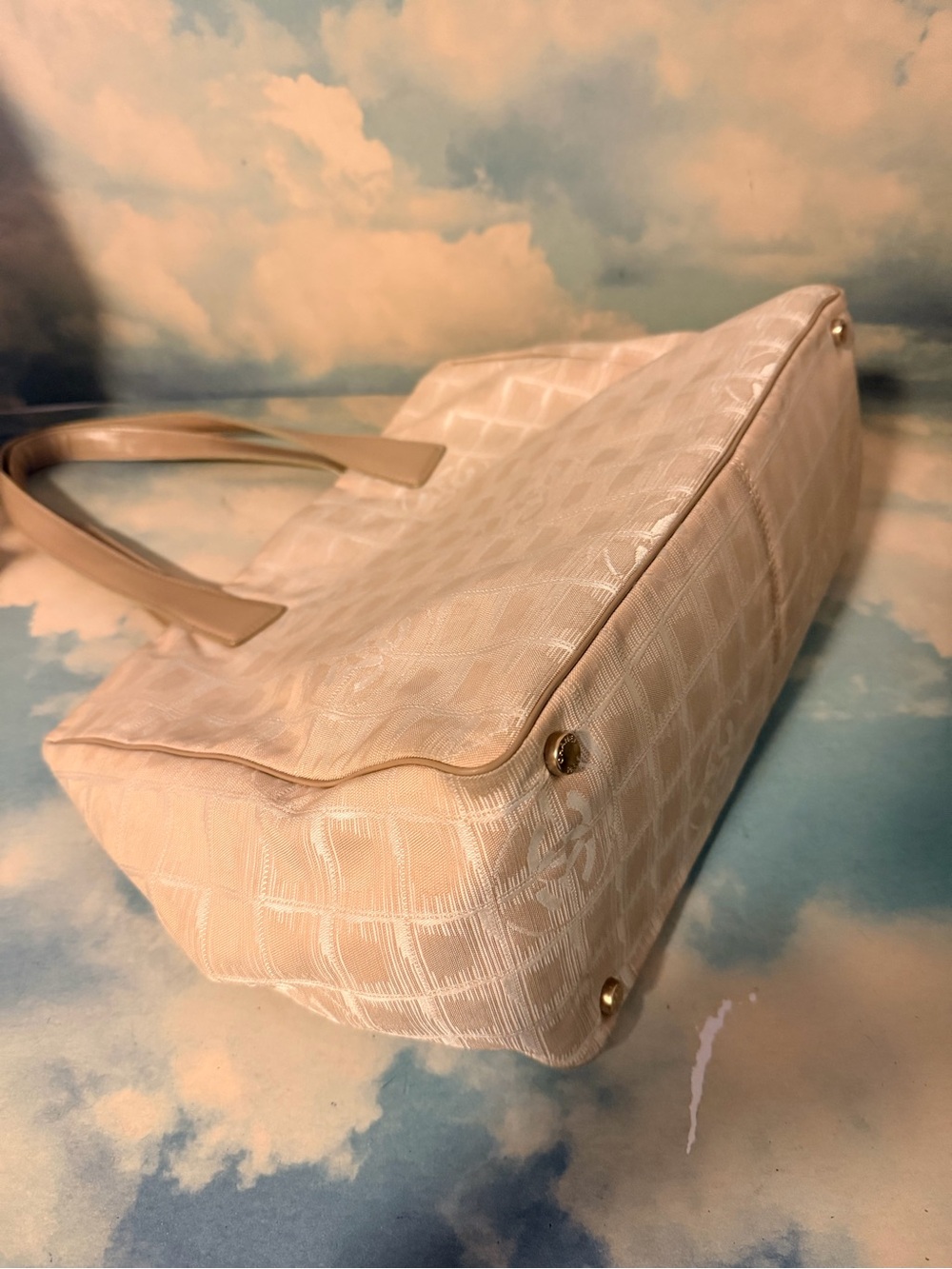 CHANEL miniline tote - Picture 3 of 15